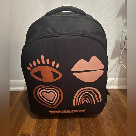 Travel Suitcase - Picture 2 of 5